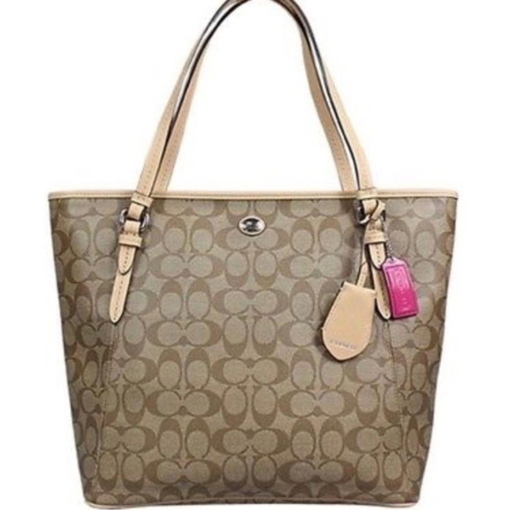 Coach F28365 Signature Peyton Zip Tote bag
